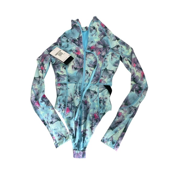 Nike Swim Women's Hydralock Fusion Long-Sleeve One-Piece Swimsuit